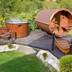 Skibike House Pensionat 3*