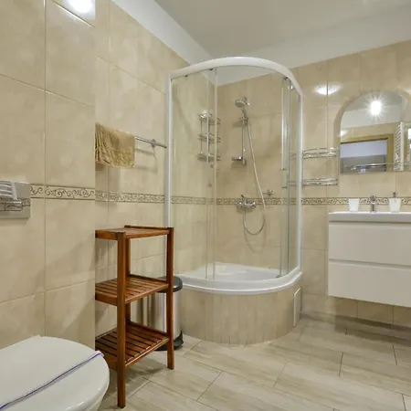 Skibike House 게스트하우스 3*